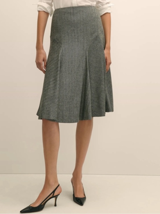 Larry Levine Dresses & Skirts - Gray A-Line Midi Skirt - Classic Women’s Skirt